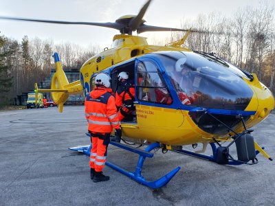 VÝCVIK POSÁDEK LZS JČK PRO ZÁSAHY V NEPŘÍSTUPNÉM TERÉNU